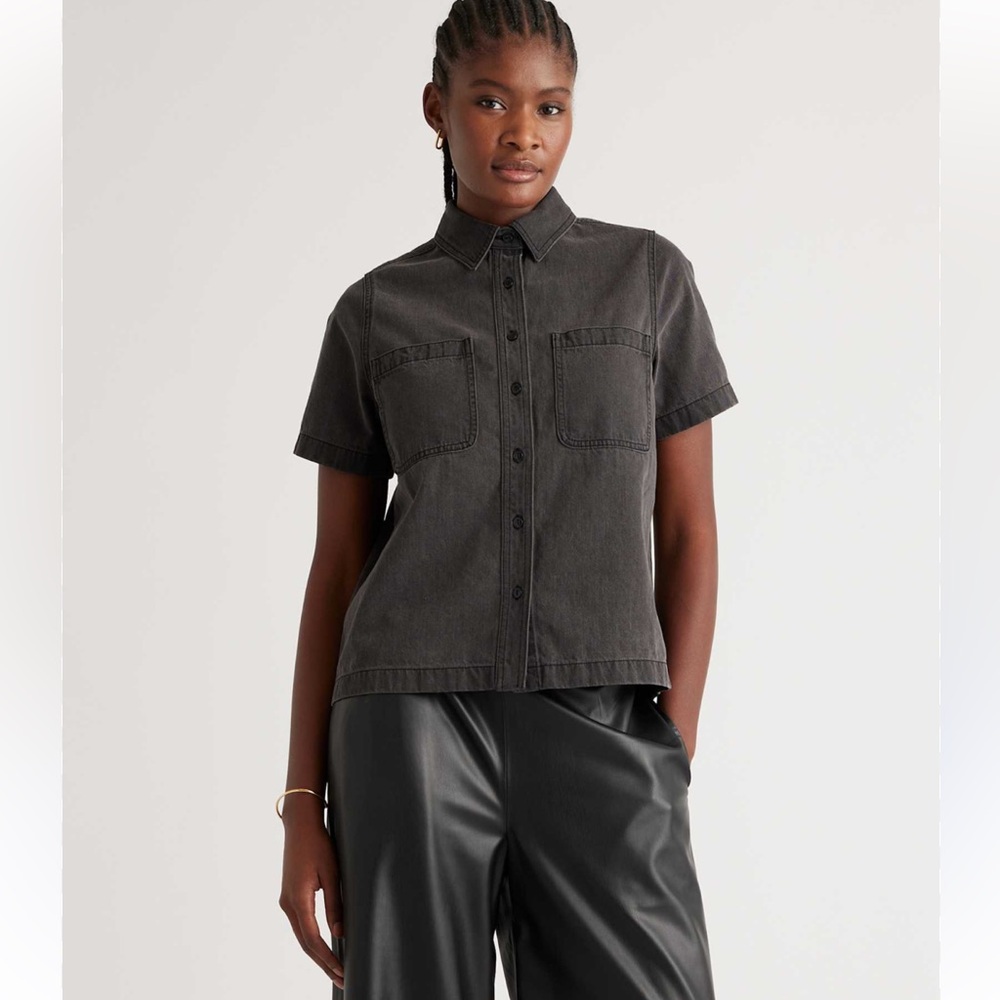 Quince Short-Sleeve Button-Down Shirt in Washed Charcoal